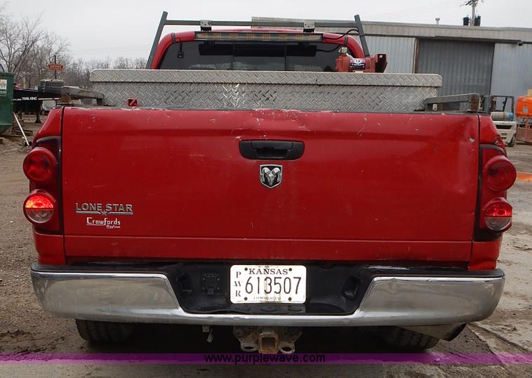 image for item L3612 2007 Dodge Ram 2500 pickup truck