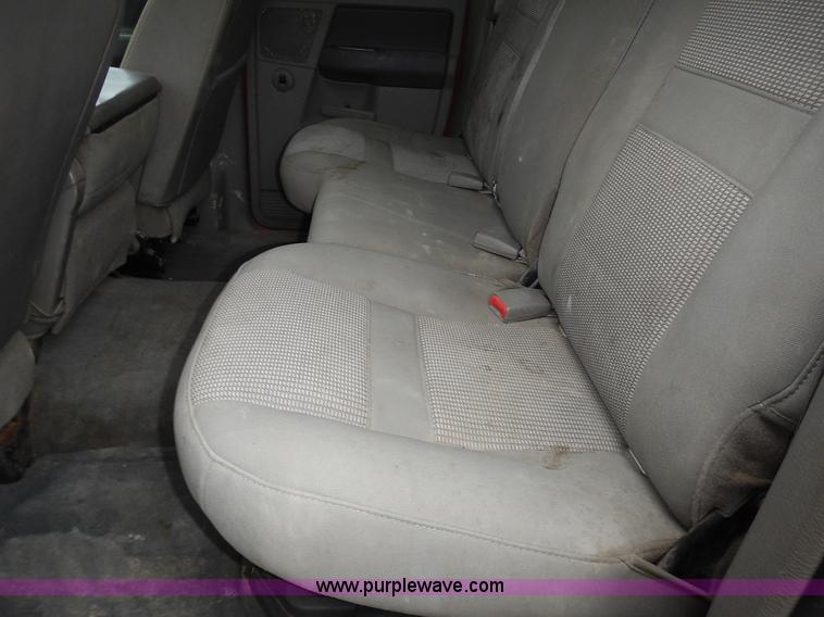 image for item L3612 2007 Dodge Ram 2500 pickup truck