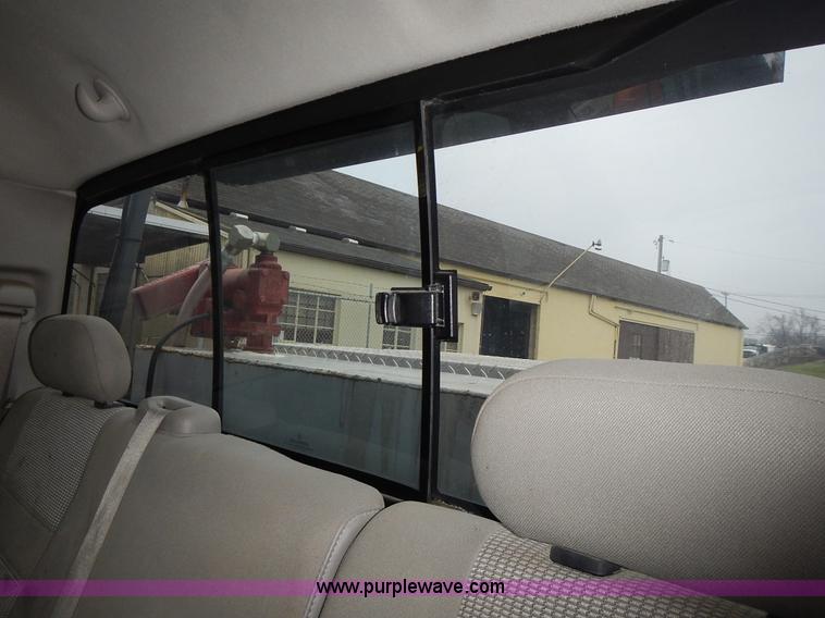 image for item L3612 2007 Dodge Ram 2500 pickup truck