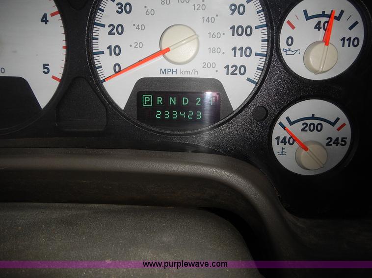 image for item L3612 2007 Dodge Ram 2500 pickup truck