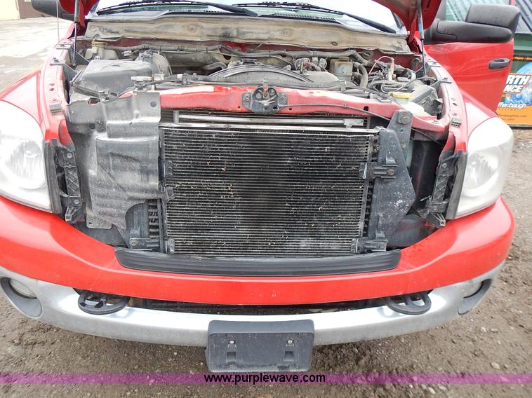 image for item L3612 2007 Dodge Ram 2500 pickup truck