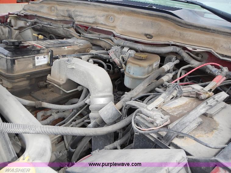 image for item L3612 2007 Dodge Ram 2500 pickup truck