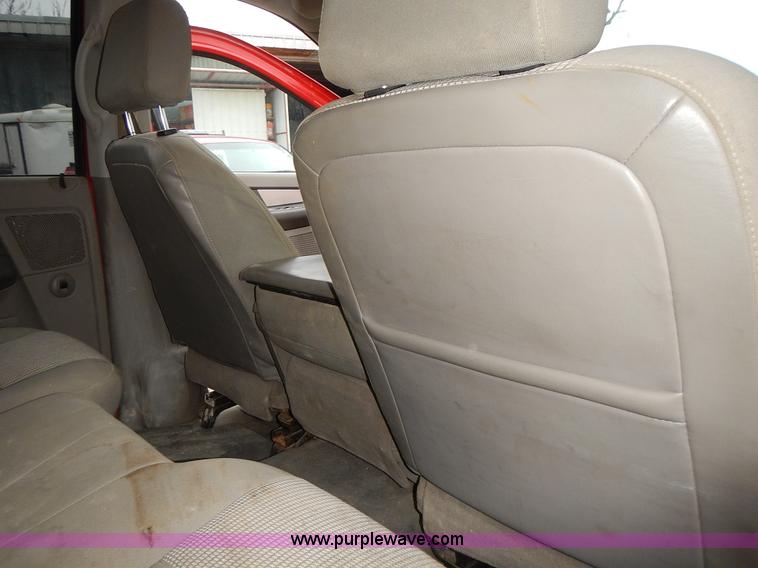 image for item L3612 2007 Dodge Ram 2500 pickup truck