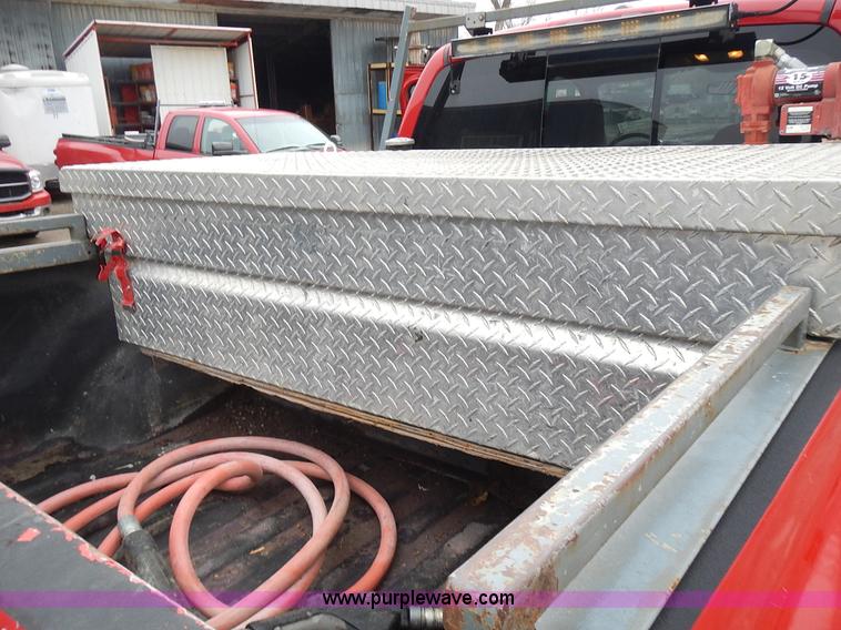 image for item L3612 2007 Dodge Ram 2500 pickup truck