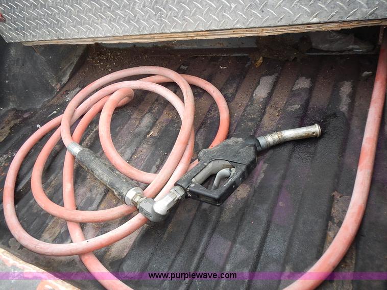 image for item L3612 2007 Dodge Ram 2500 pickup truck