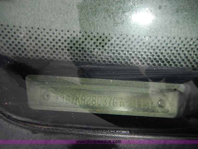 image for item L3612 2007 Dodge Ram 2500 pickup truck