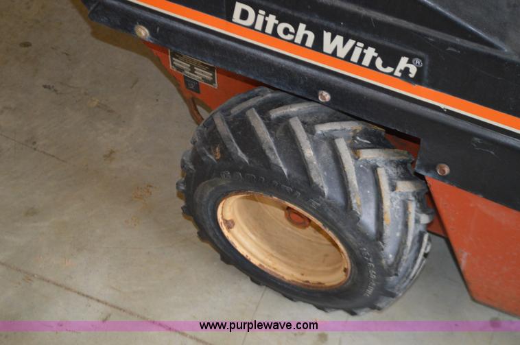 image for item L4662 Ditch Witch 1020 walk-behind trencher