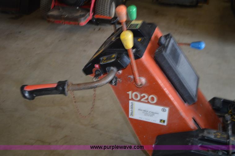 image for item L4662 Ditch Witch 1020 walk-behind trencher