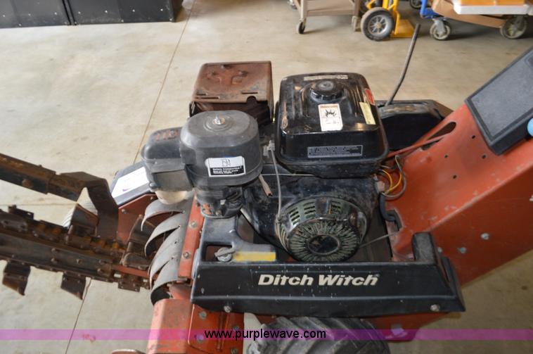 image for item L4662 Ditch Witch 1020 walk-behind trencher