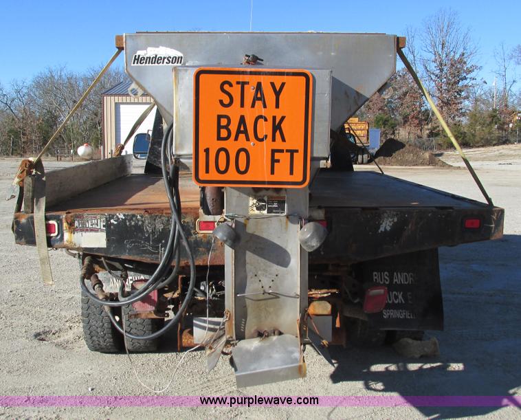 image for item L5359 2004 Ford F550 Super Duty dump flatbed truck