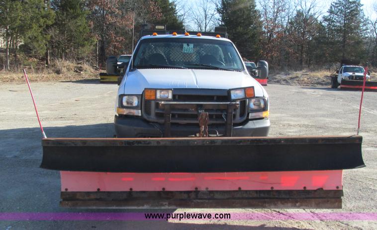 image for item L5359 2004 Ford F550 Super Duty dump flatbed truck