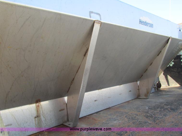 image for item L5359 2004 Ford F550 Super Duty dump flatbed truck