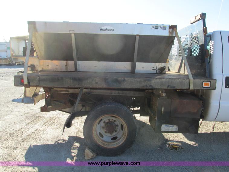 image for item L5359 2004 Ford F550 Super Duty dump flatbed truck