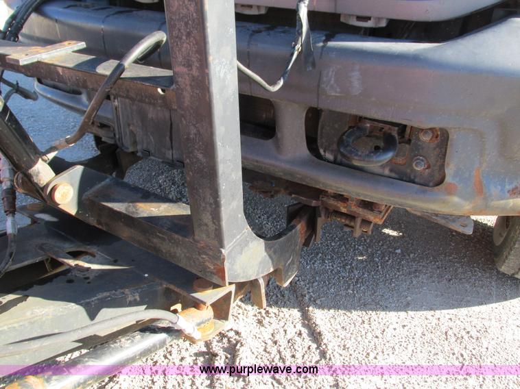 image for item L5359 2004 Ford F550 Super Duty dump flatbed truck