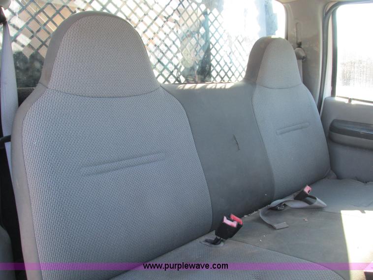 image for item L5359 2004 Ford F550 Super Duty dump flatbed truck