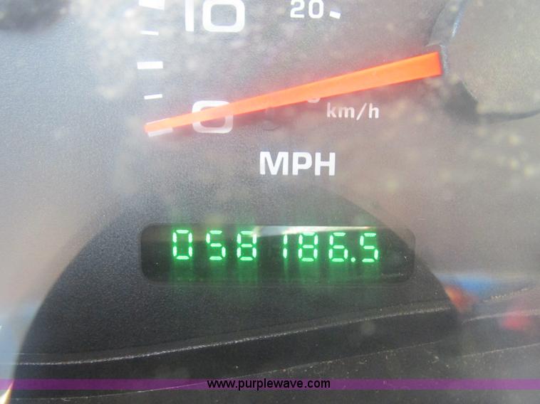 image for item L5359 2004 Ford F550 Super Duty dump flatbed truck