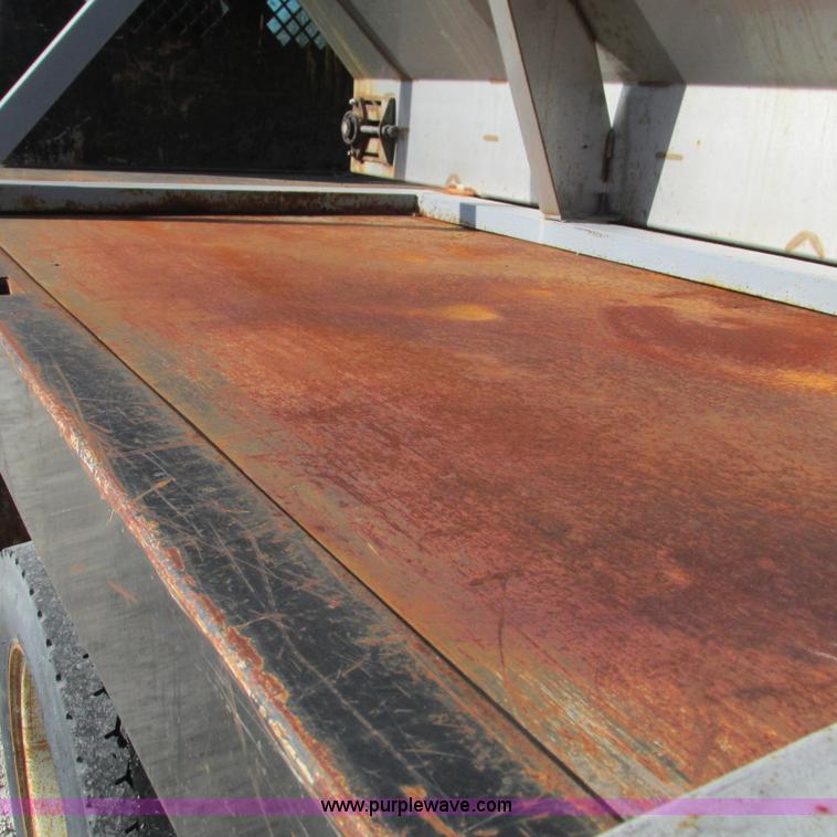 image for item L5360 2003 Ford F550 Super Duty dump flatbed truck