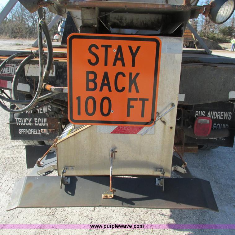 image for item L5360 2003 Ford F550 Super Duty dump flatbed truck