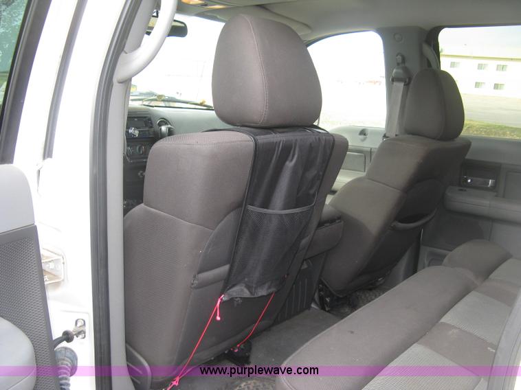 image for item L6424 2004 Ford F150 XLT SuperCrew pickup truck