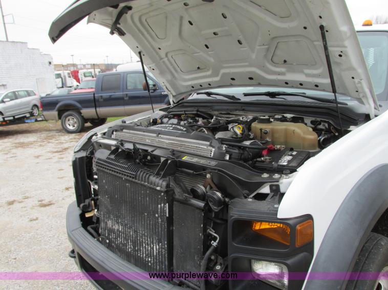 image for item N9328 2008 Ford F550 Crew Cab flatbed pickup truck