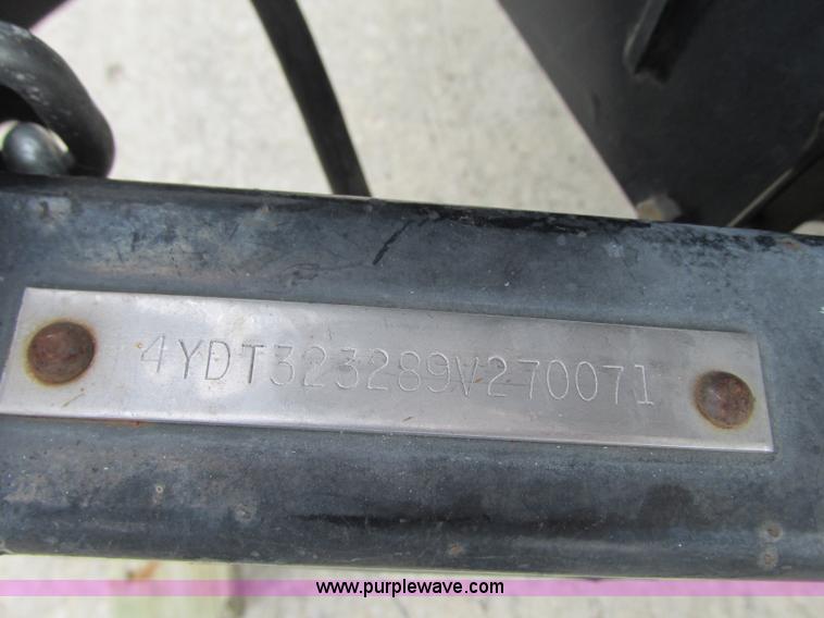 image for item N9338 2009 Keystone VR1323FKS camper