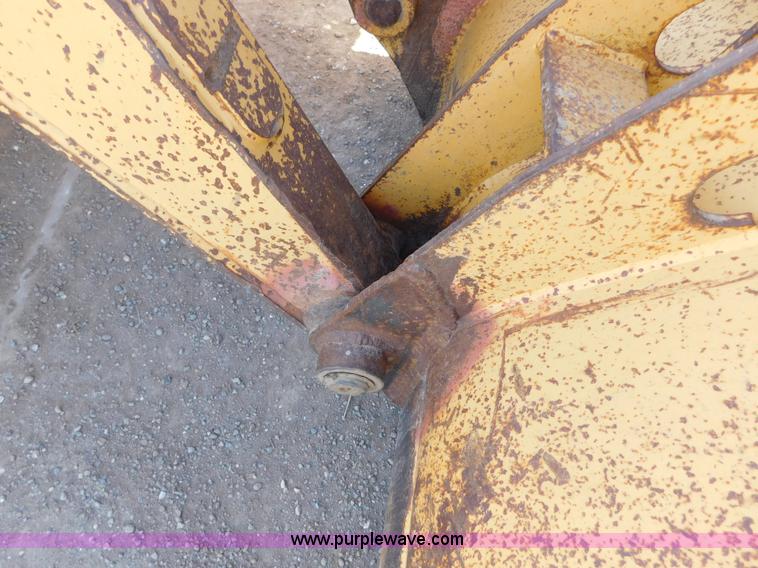 image for item AW9331 1997 John Deere 310SE backhoe