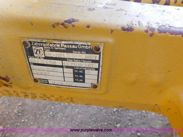 image for item AW9331 1997 John Deere 310SE backhoe