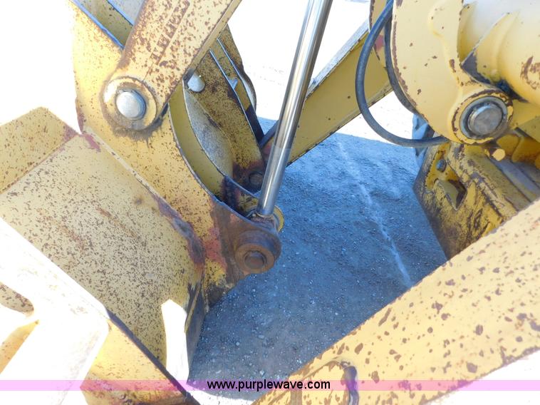 image for item AW9331 1997 John Deere 310SE backhoe