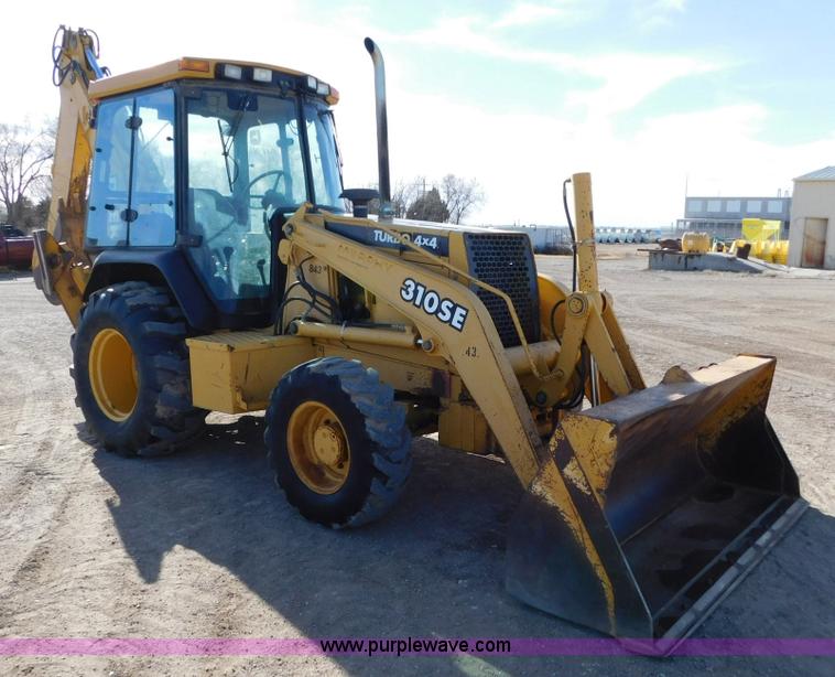 image for item AW9332 2000 John Deere 310SE backhoe