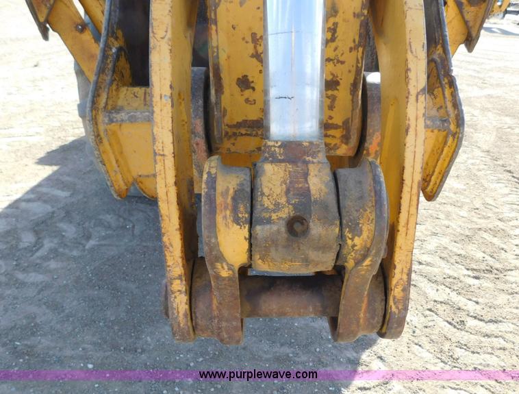 image for item AW9333 1997 John Deere 310SE backhoe