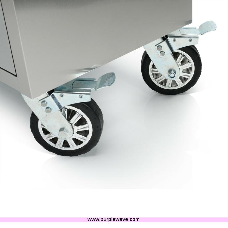 image for item E1285 Toolbox