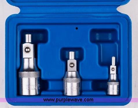 image for item E1287 (820) piece impact and tool kit