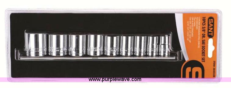 image for item E1287 (820) piece impact and tool kit