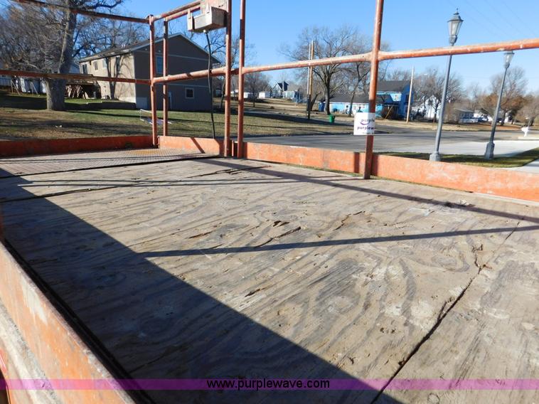 image for item J7434 Hunterlift 2570 scissor lift