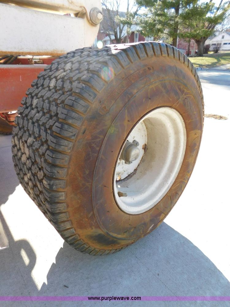 image for item J7434 Hunterlift 2570 scissor lift