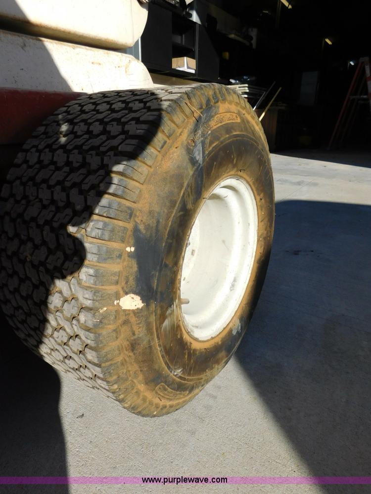 image for item J7434 Hunterlift 2570 scissor lift