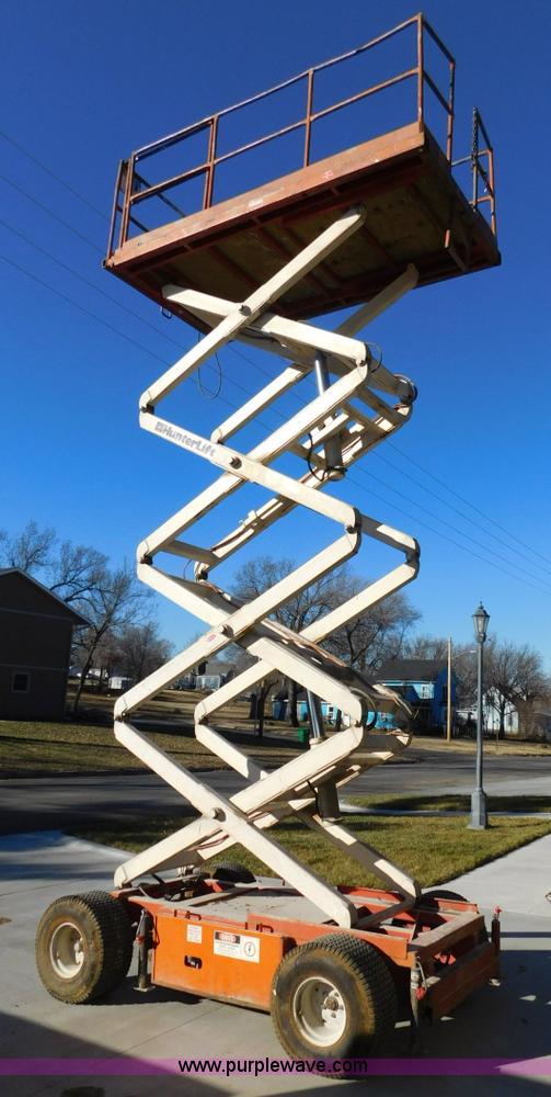 image for item J7434 Hunterlift 2570 scissor lift