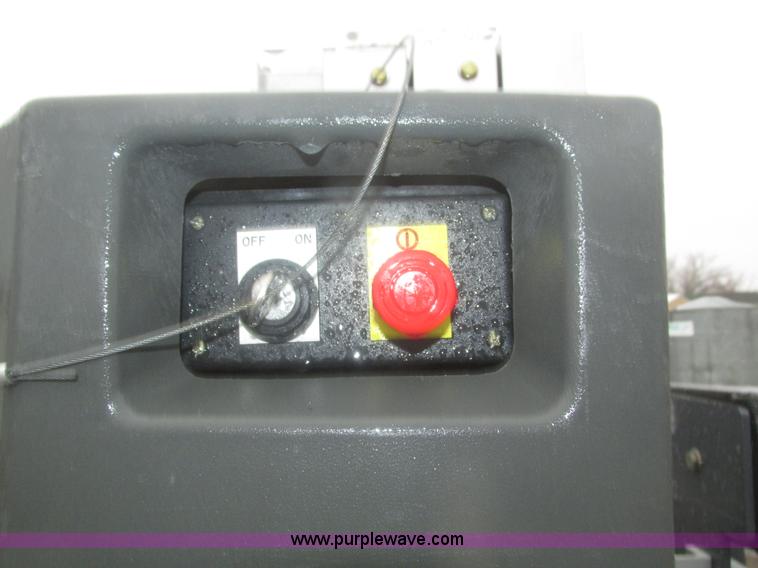 image for item J8775 2008 JLG 12SP vertical lift