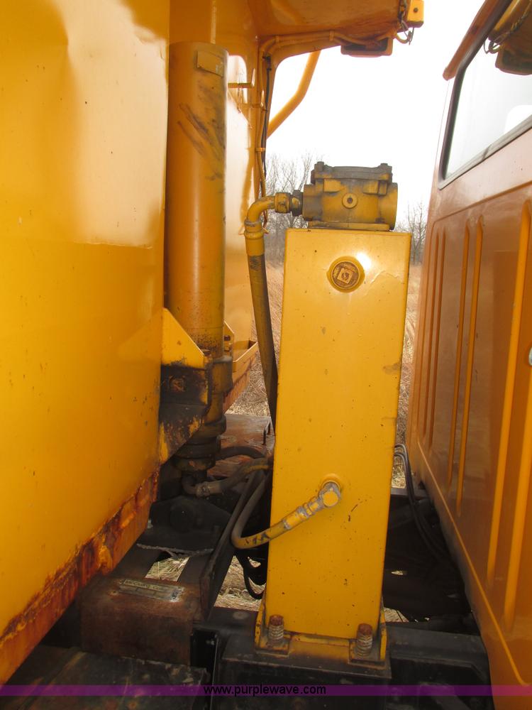 image for item J8776 Mcclain 402FT steel dump bed and bumper