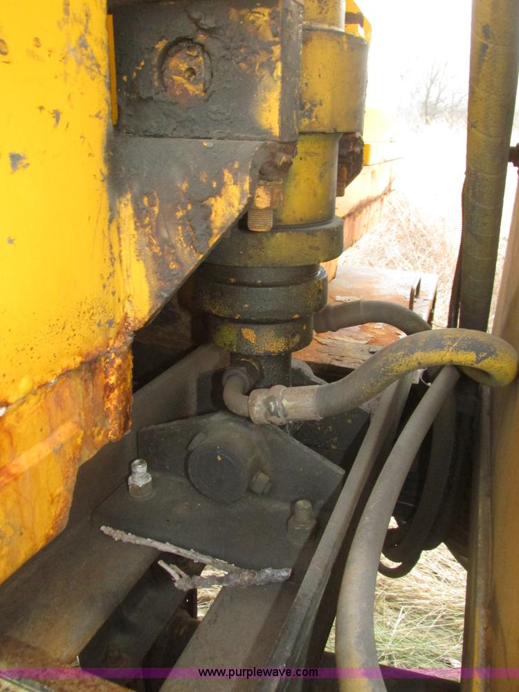 image for item J8776 Mcclain 402FT steel dump bed and bumper