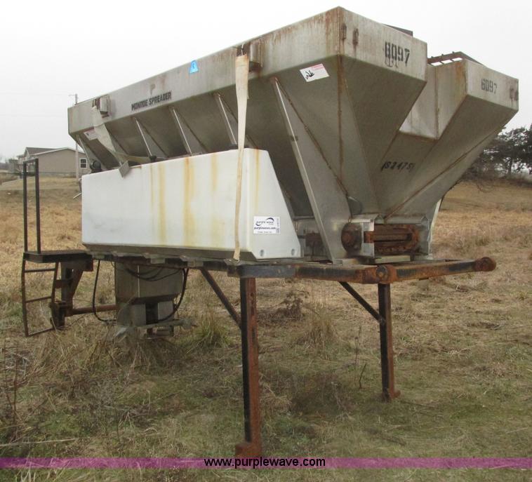 image for item J8777 Monroe stainless steel salt spreader