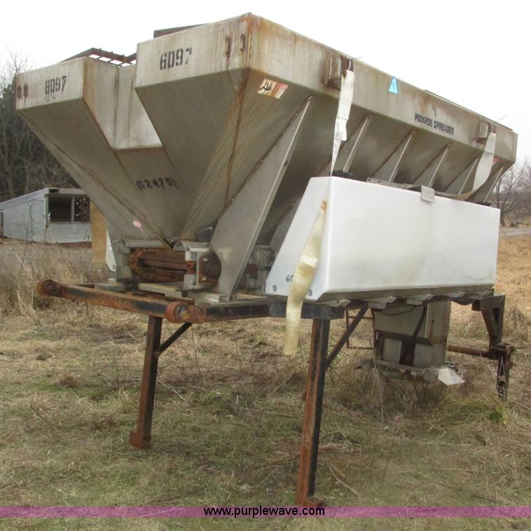 image for item J8777 Monroe stainless steel salt spreader