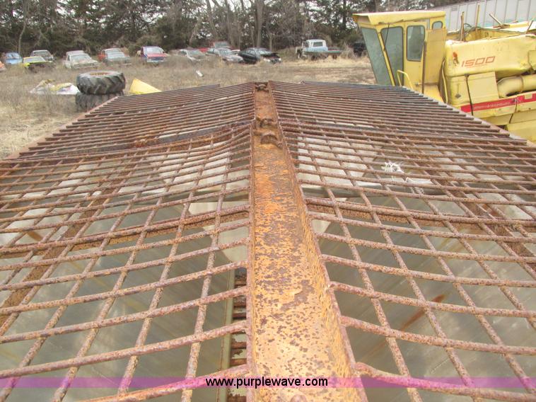 image for item J8777 Monroe stainless steel salt spreader