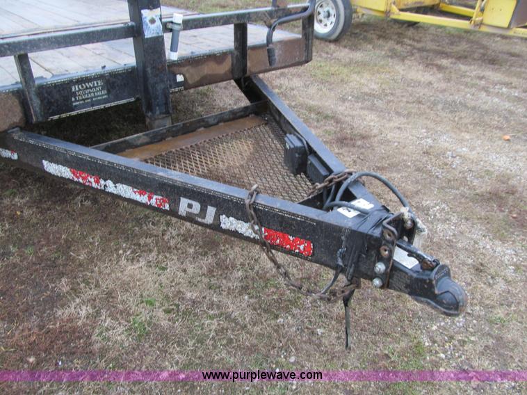 image for item L1978 2011 PJ tilt deck trailer