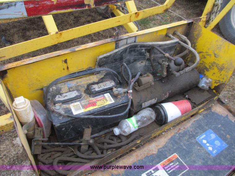 image for item L1979 2004 Agri Drain Maxi Series J stinger trailer