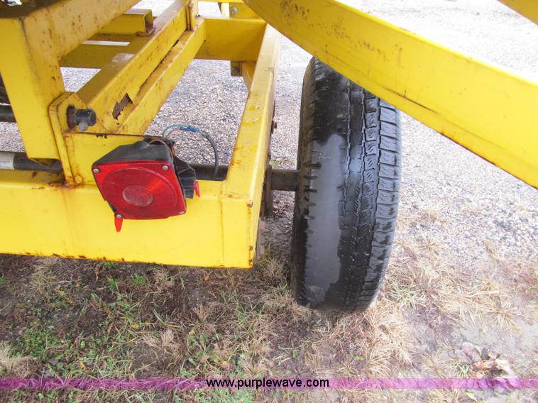 image for item L1981 2010 Maxi Singer Series J tile trailer