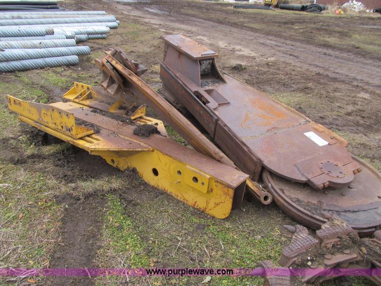 image for item L1991 Vermeer 655 wide boom