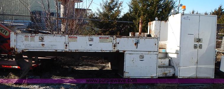 image for item L3601 C&S WHLCHC service bed