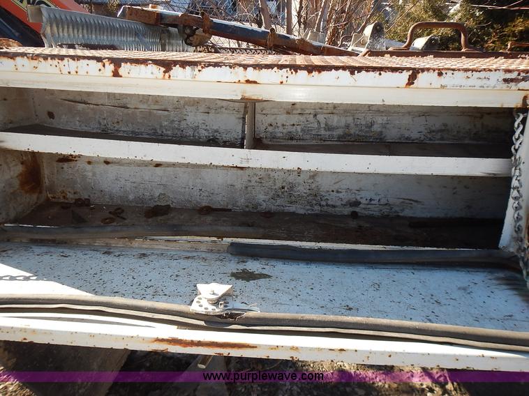 image for item L3601 C&S WHLCHC service bed