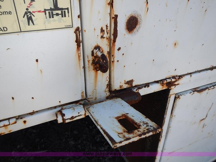 image for item L3601 C&S WHLCHC service bed